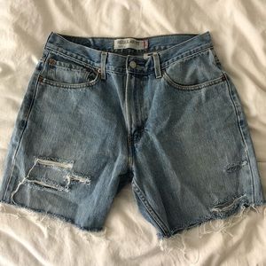 Levi Boyfriend Short